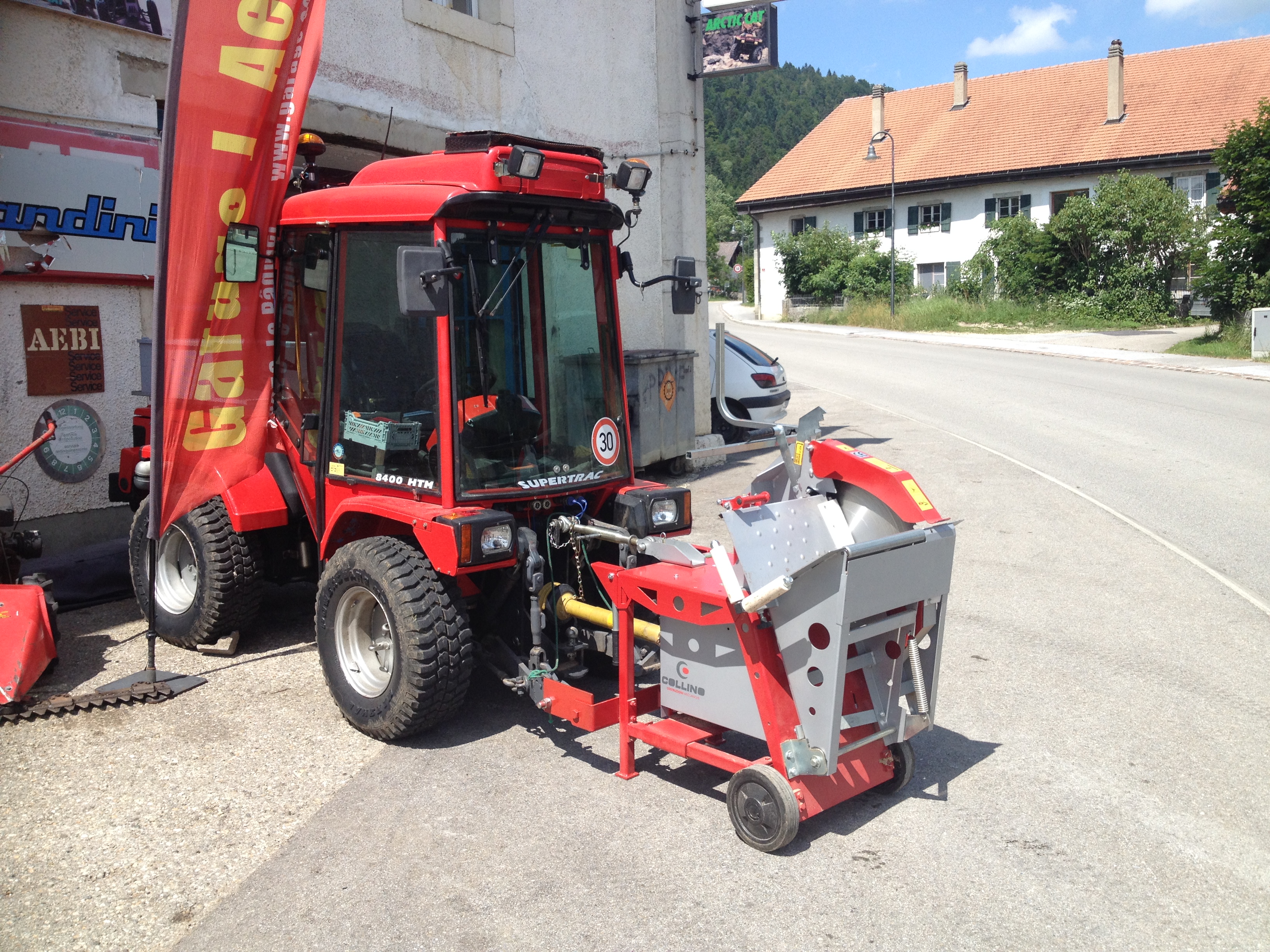 voici le tracteur a  M. Jeandupeux / le 01.12.012