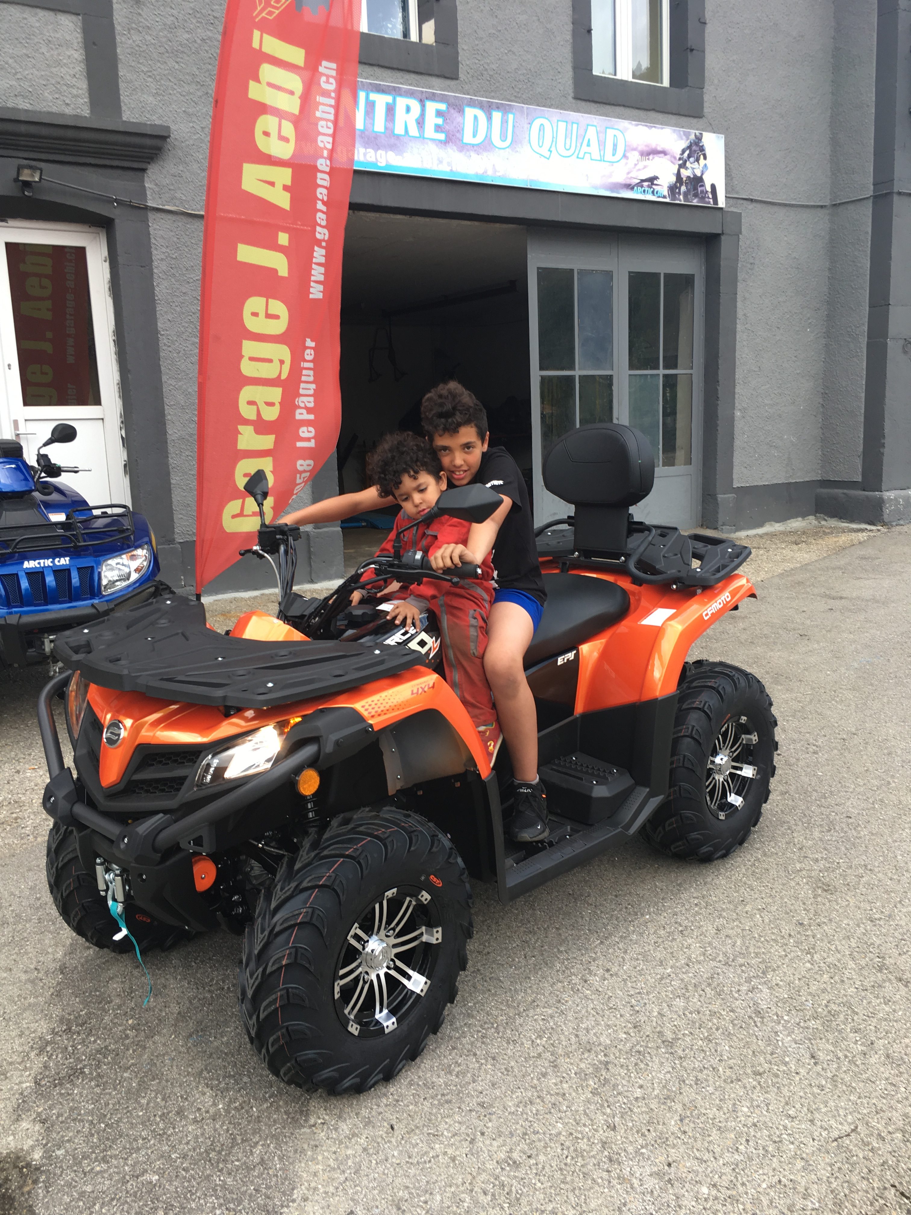 Les nouveaux Quad CFMOTO 520 DLX EPS avec direction électrique /